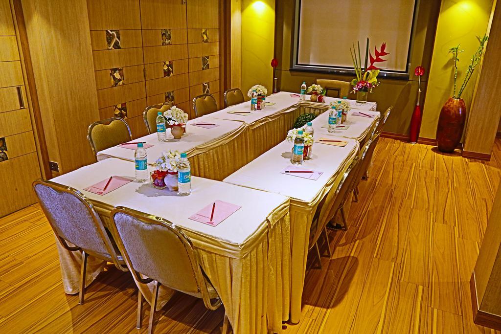 The Oriental residencia Hotel Bombay Exterior foto